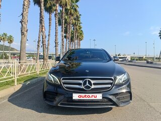 2020 Mercedes-Benz E-Класс 200 V (W213, S213, C238), чёрный, 3270000 рублей, вид 2