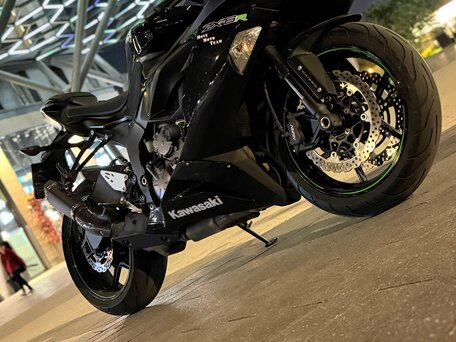 2019 Kawasaki ZX-6R Ninja, чёрный, 1050000 рублей, вид 4