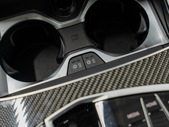 2026 BMW X7 40i I (G07) Рестайлинг, белый, 16350000 рублей - вид 36