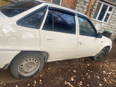2011 Daewoo Nexia I Рестайлинг, бежевый, 170000 рублей, вид 3