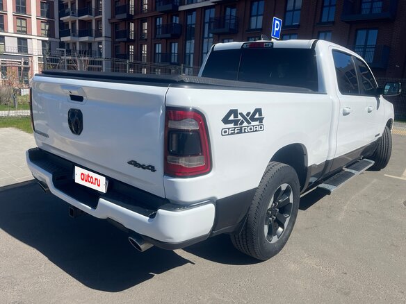 2020 Ram 1500 Crew Cab IV (DS/DJ), белый, 4322908 рублей - вид 25