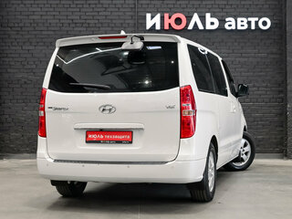 2019 Hyundai Grand Starex I Рестайлинг 2, белый, 3200000 рублей, вид 4