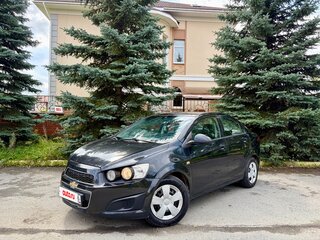 2013 Chevrolet Aveo II, чёрный, 475000 рублей, вид 2