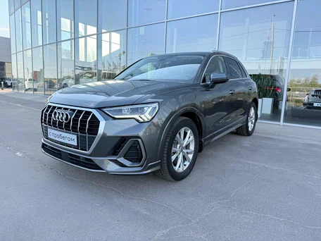 Audi Q3 II (F3)
