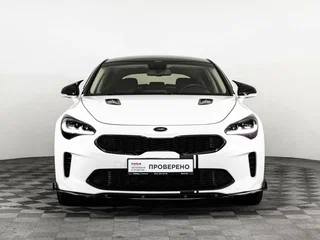 2019 Kia Stinger I, белый, 2099000 рублей, вид 3