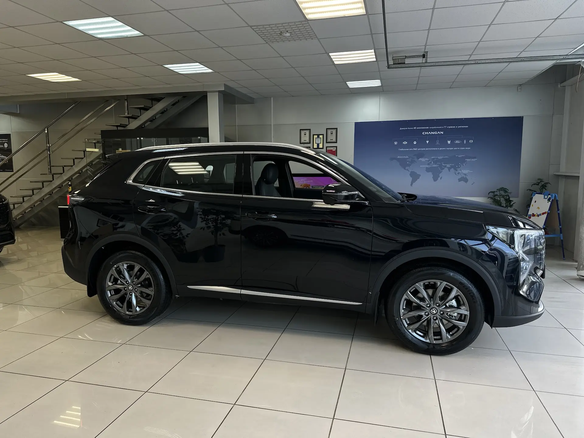 2026 Changan UNI-S I Рестайлинг, чёрный, 3079900 рублей - вид 3