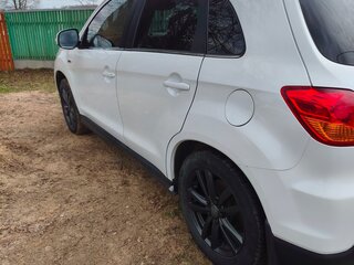 2011 Mitsubishi ASX I, белый, 900000 рублей, вид 4