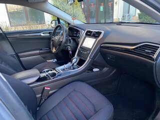 2013 Ford Fusion (North America) II, серебристый, 1000000 рублей, вид 5