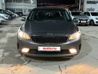 2018 Kia Cerato III Рестайлинг (Classic), серый, 1580000 рублей, вид 3
