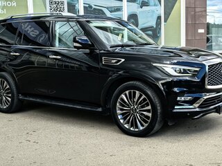 2019 Infiniti QX80 I Рестайлинг 2, чёрный, 5850000 рублей, вид 2