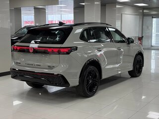 2026 Volkswagen Tiguan L Pro III (China Market), серый, 4499000 рублей, вид 4