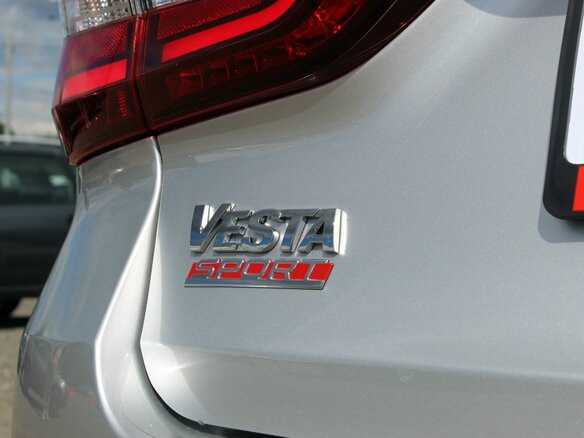 2026 Lada (ВАЗ) Vesta Sport I Рестайлинг (NG), серебристый, 2382000 рублей - вид 18