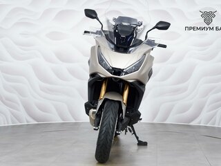 2026 Honda NT1100, золотистый, 2199000 рублей, вид 4