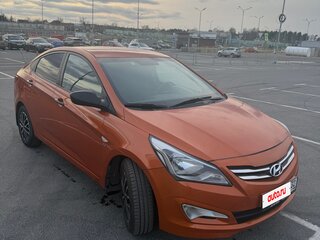 2015 Hyundai Solaris I Рестайлинг, оранжевый, 930000 рублей, вид 2
