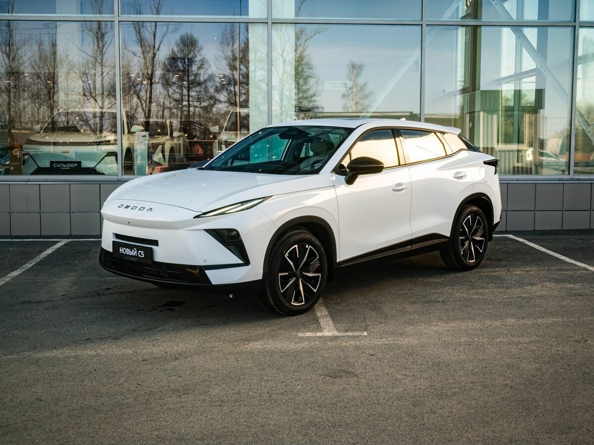 Открыть фотографии: Omoda C5 II