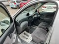 1999 Toyota FunCargo, серый, 449000 рублей - вид 10