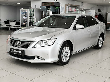 Toyota Camry VII (XV50)