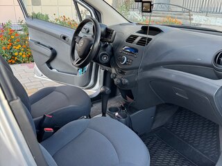 2012 Chevrolet Spark III, серебристый, 560000 рублей, вид 5