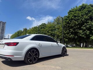 2019 Audi A4 V (B9), белый, 2850000 рублей, вид 5