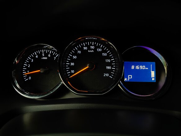 2015 Renault Logan II, синий, 818000 рублей - вид 15