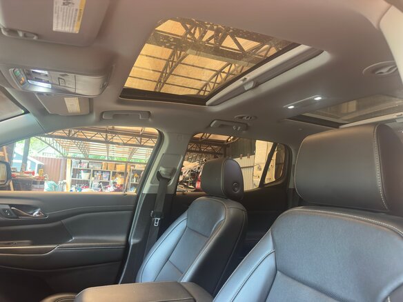 2022 GMC Acadia II Рестайлинг, чёрный, 3600000 рублей - вид 36