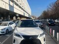 2019 Lexus RX 300 IV Рестайлинг, белый, 6500000 рублей - вид 3