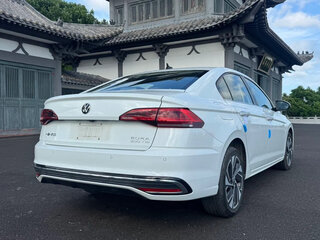 2023 Volkswagen Bora IV (China Market) Рестайлинг, белый, 1305000 рублей, вид 4