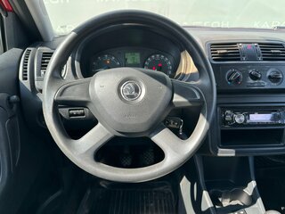 2013 Skoda Fabia II Рестайлинг, красный, 455000 рублей, вид 5