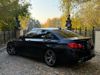 2013 BMW 5 серии 535i xDrive VI (F10/F11/F07), синий, 2750000 рублей, вид 5
