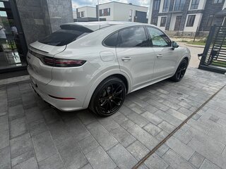 2019 Porsche Cayenne S Coupé III, серый, 8300000 рублей, вид 5