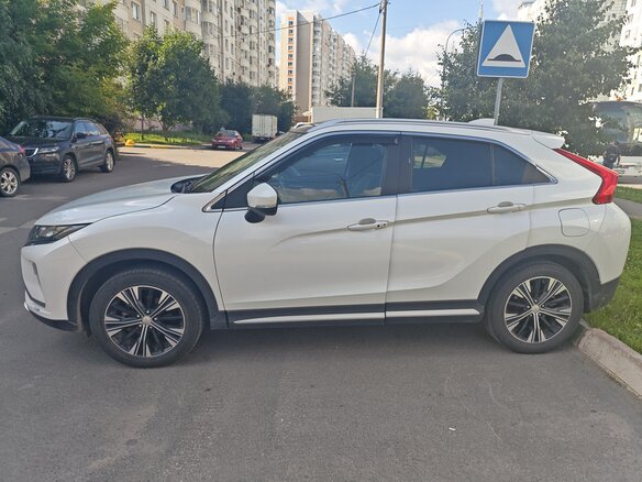 2018 Mitsubishi Eclipse Cross I, белый, 1810000 рублей - вид 3
