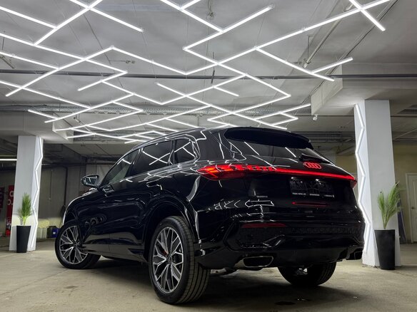 2026 Audi Q5 40 TFSI III (GU), чёрный - вид 1