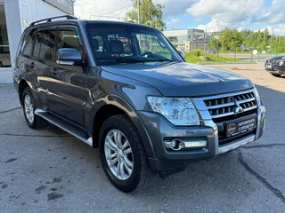 2014 Mitsubishi Pajero IV Рестайлинг 1, серый, 2250000 рублей, вид 2