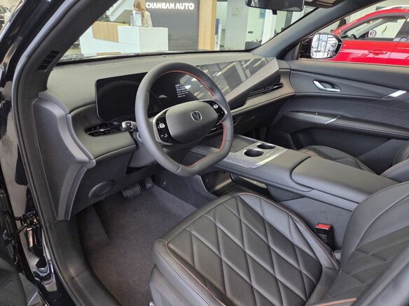 2025 Changan CS75 Plus IV, чёрный, 4249900 рублей - вид 18
