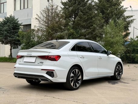 2023 Audi A3 35 TFSI Long IV (8Y), белый, 2090000 рублей, вид 3