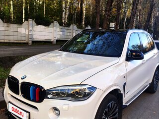 2013 BMW X5 50i III (F15), белый, 3500000 рублей, вид 1