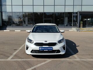 2018 Kia Ceed III, белый, 1449000 рублей, вид 3