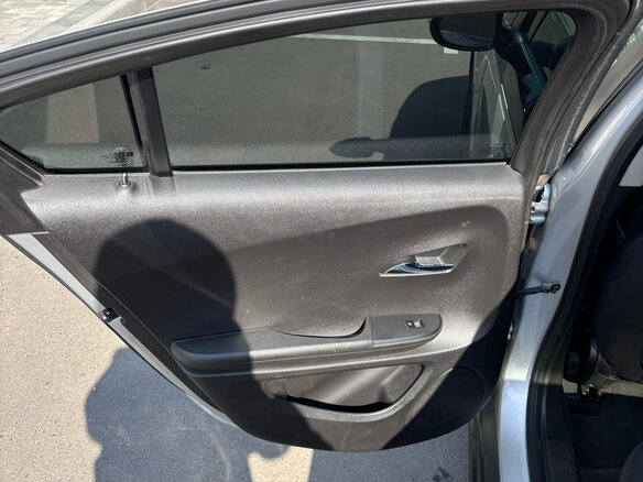 2011 Chevrolet Volt I, серый, 785000 рублей - вид 11