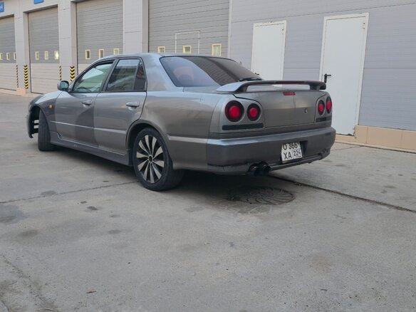1998 Nissan Skyline X (R34), серебристый, 599990 рублей - вид 4