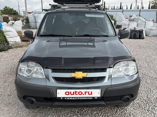 2012 Chevrolet Niva I Рестайлинг, серый, 560000 рублей, вид 2