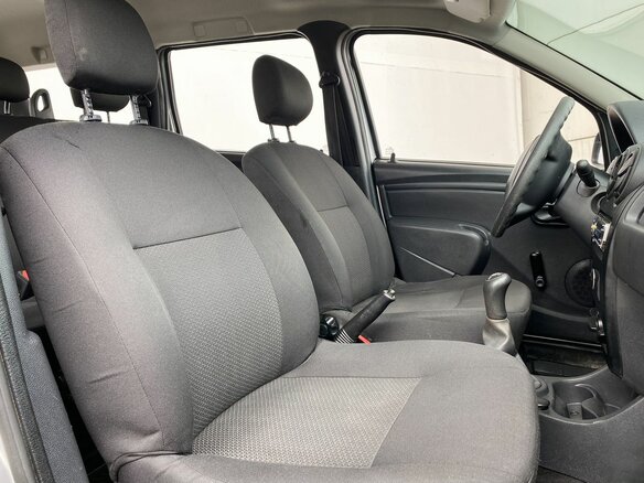 2014 Lada (ВАЗ) Largus I, серебристый, 589000 рублей - вид 16
