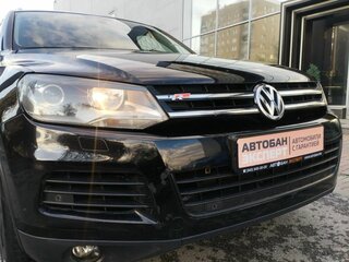 2011 Volkswagen Touareg II, чёрный, 1644000 рублей, вид 5