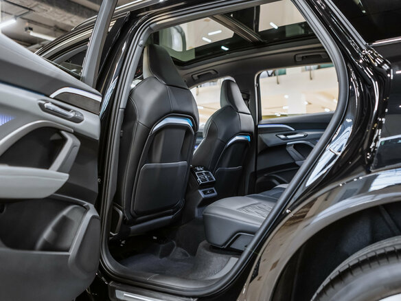 2026 Audi Q5 L III (GU), чёрный, 6375000 рублей - вид 15