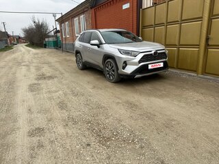 2020 Toyota RAV4 V (XA50), серый, 3000000 рублей, вид 2