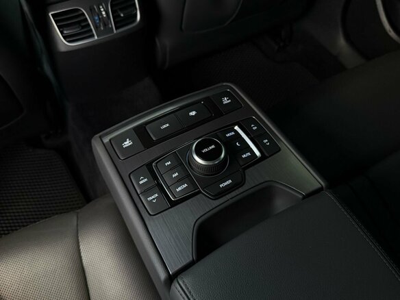 2018 Genesis G80 I, коричневый, 2499000 рублей - вид 27