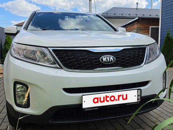 2018 Kia Sorento II Рестайлинг, белый, 1950000 рублей - вид 1