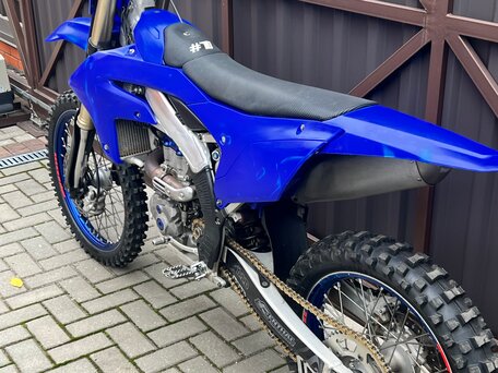 2024 Yamaha YZ450F, синий, 675000 рублей, вид 3