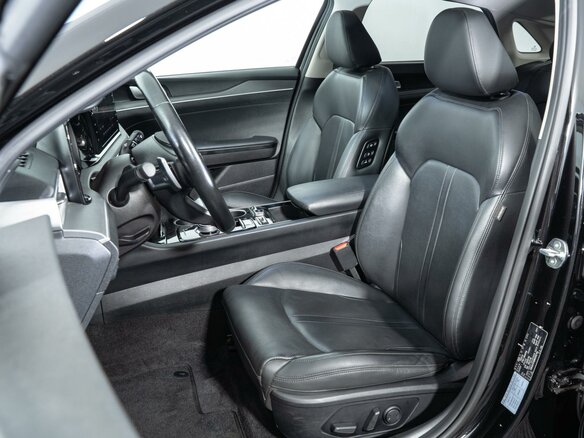 2020 Kia K5 III, чёрный, 2737000 рублей - вид 9
