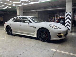 2009 Porsche Panamera Turbo I, белый, 2100000 рублей, вид 3