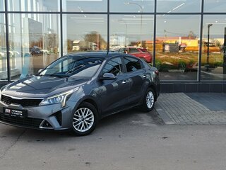 2021 Kia Rio IV Рестайлинг, серый, 1636000 рублей, вид 1